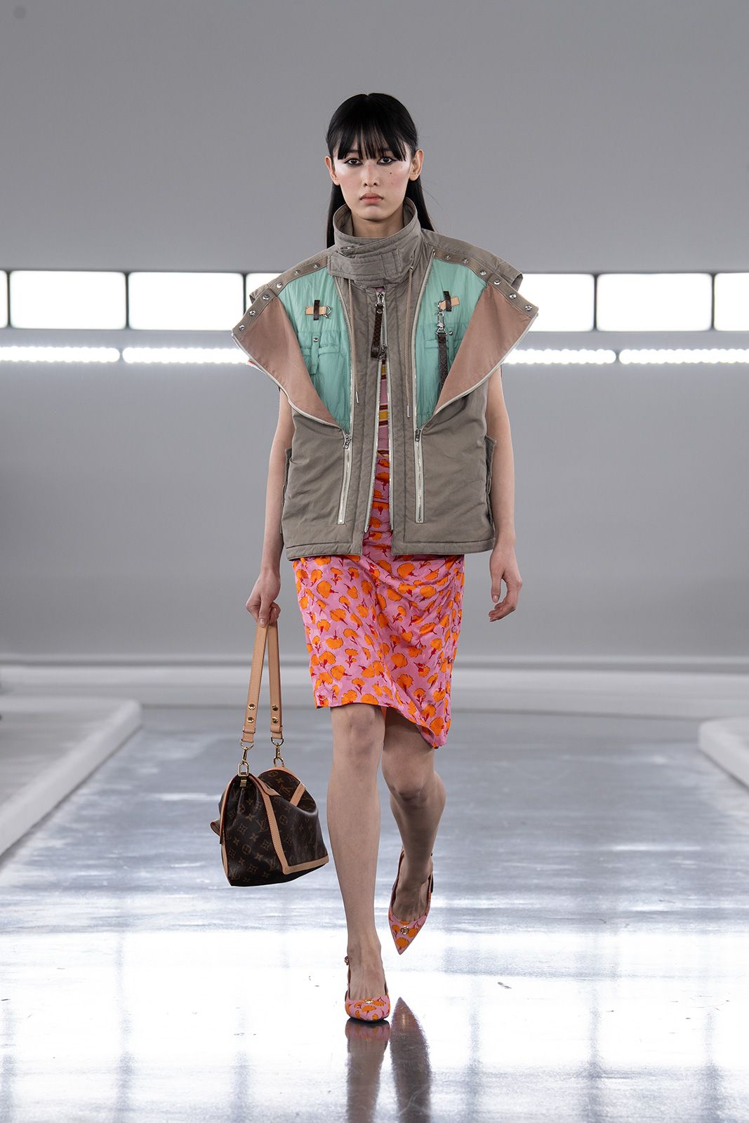 Louis_Vuitton_Women_s_Pre-Fall_2024_14.jpg