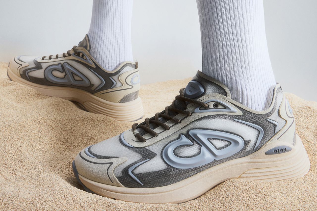 Dior-Men-B30-Sneakers_3.jpg