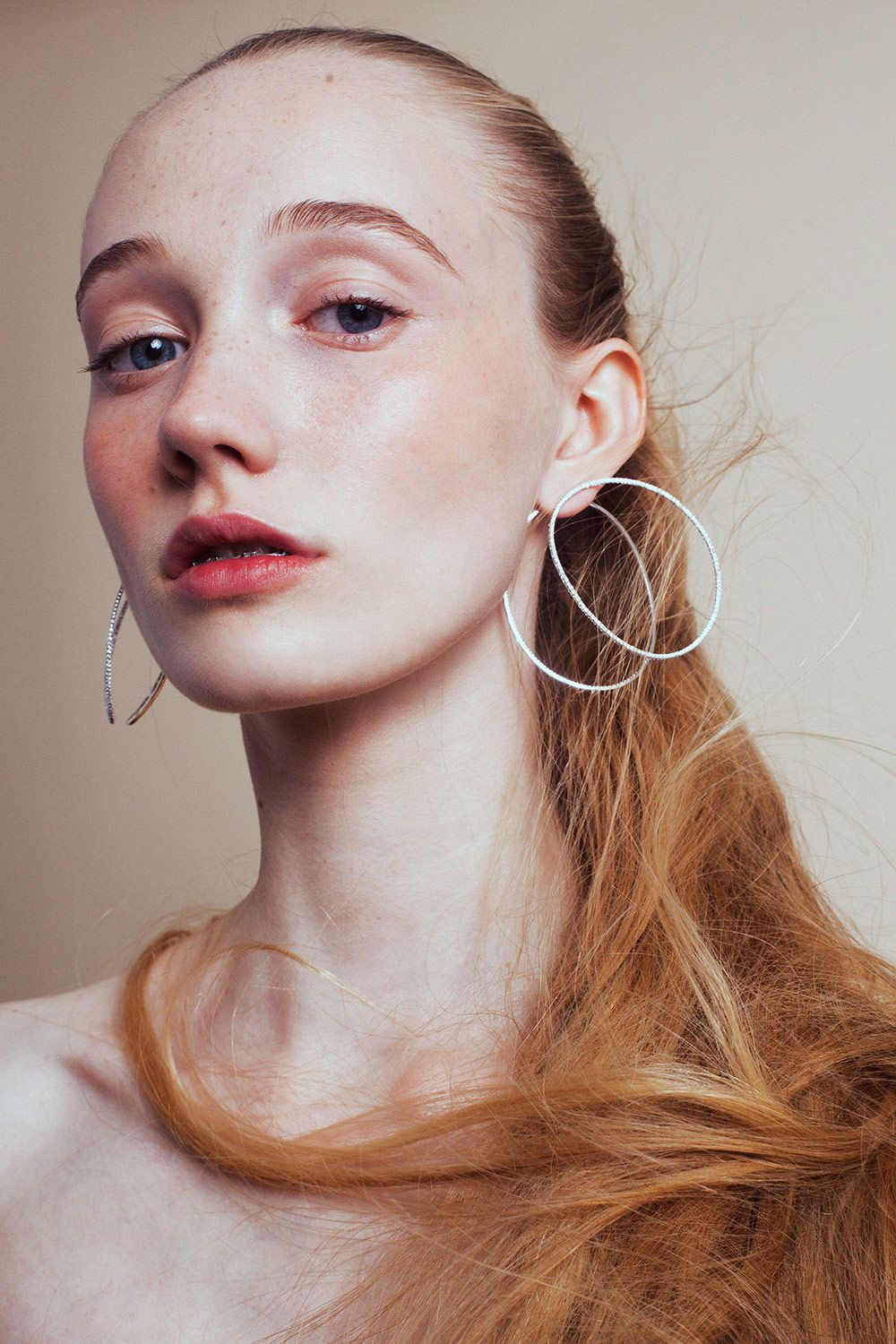 Sophie Mayanne Metalmagazine 3.jpg