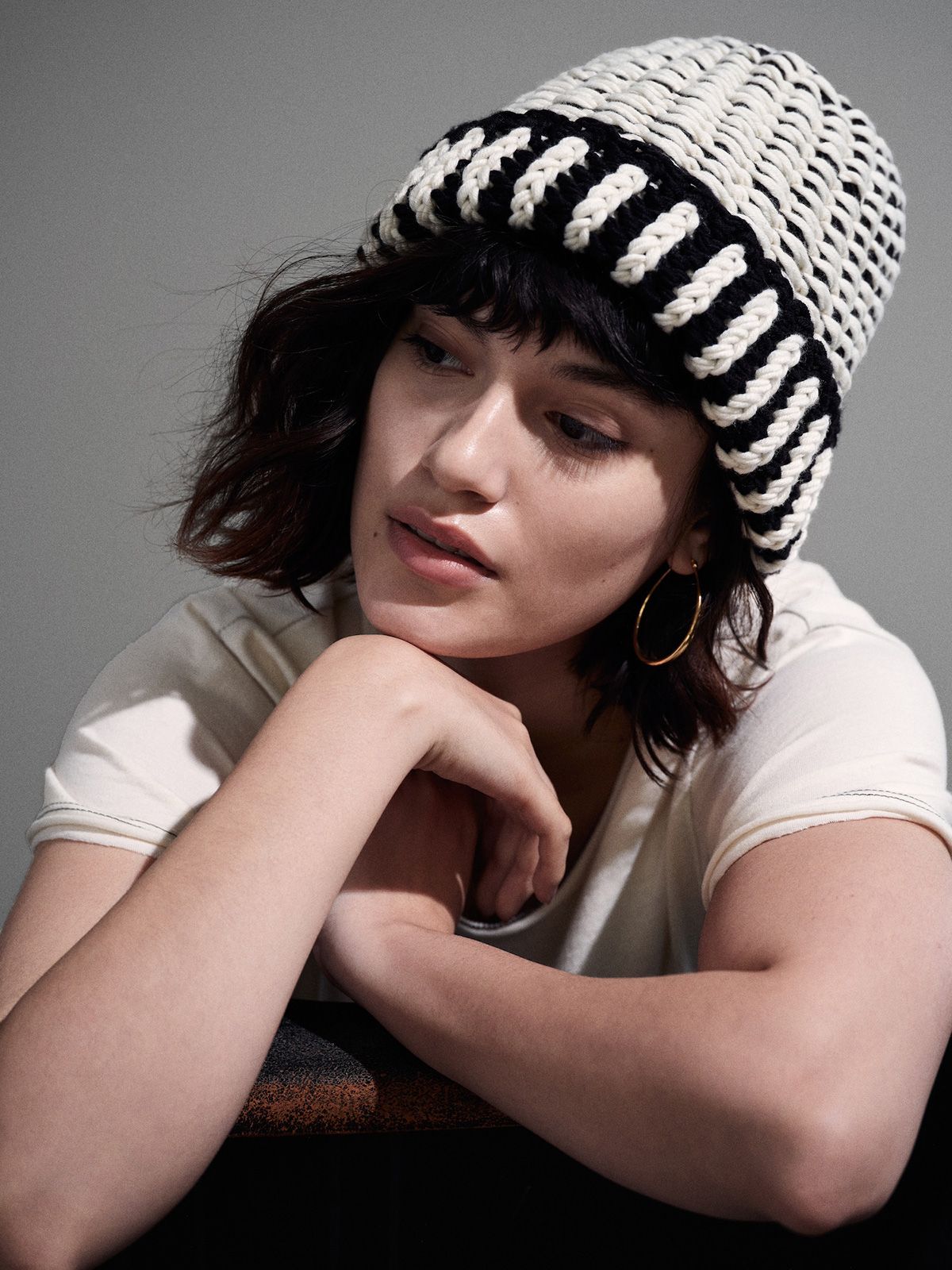 3 Fai Beanie Hand Knit Merino Wool Onyx Alabaster Front.jpg
