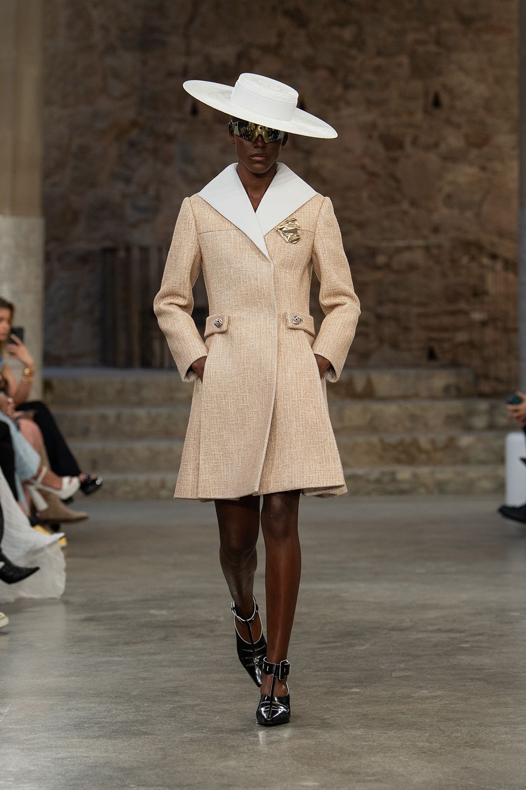 Louis-Vuitton_CR25_15.jpg