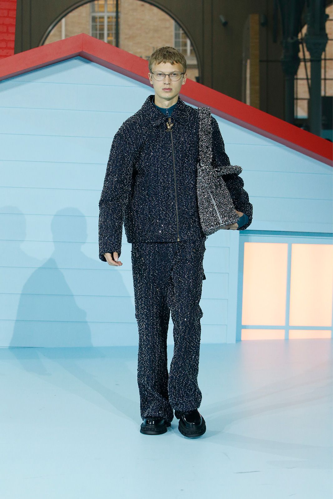 Louis Vuitton Men Fall Winter 2022 Metalmagazine 16.jpg
