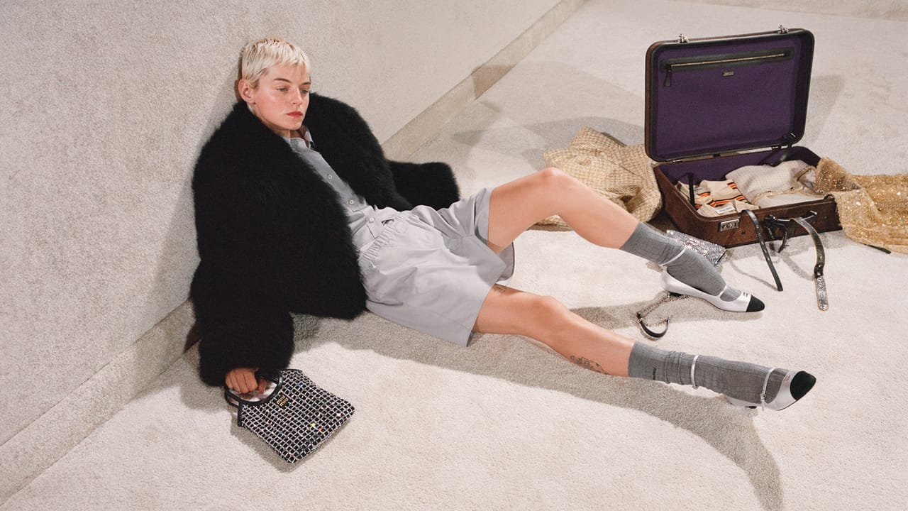 Miu Miu Holiday Campaign Emma Corrin 6.jpg