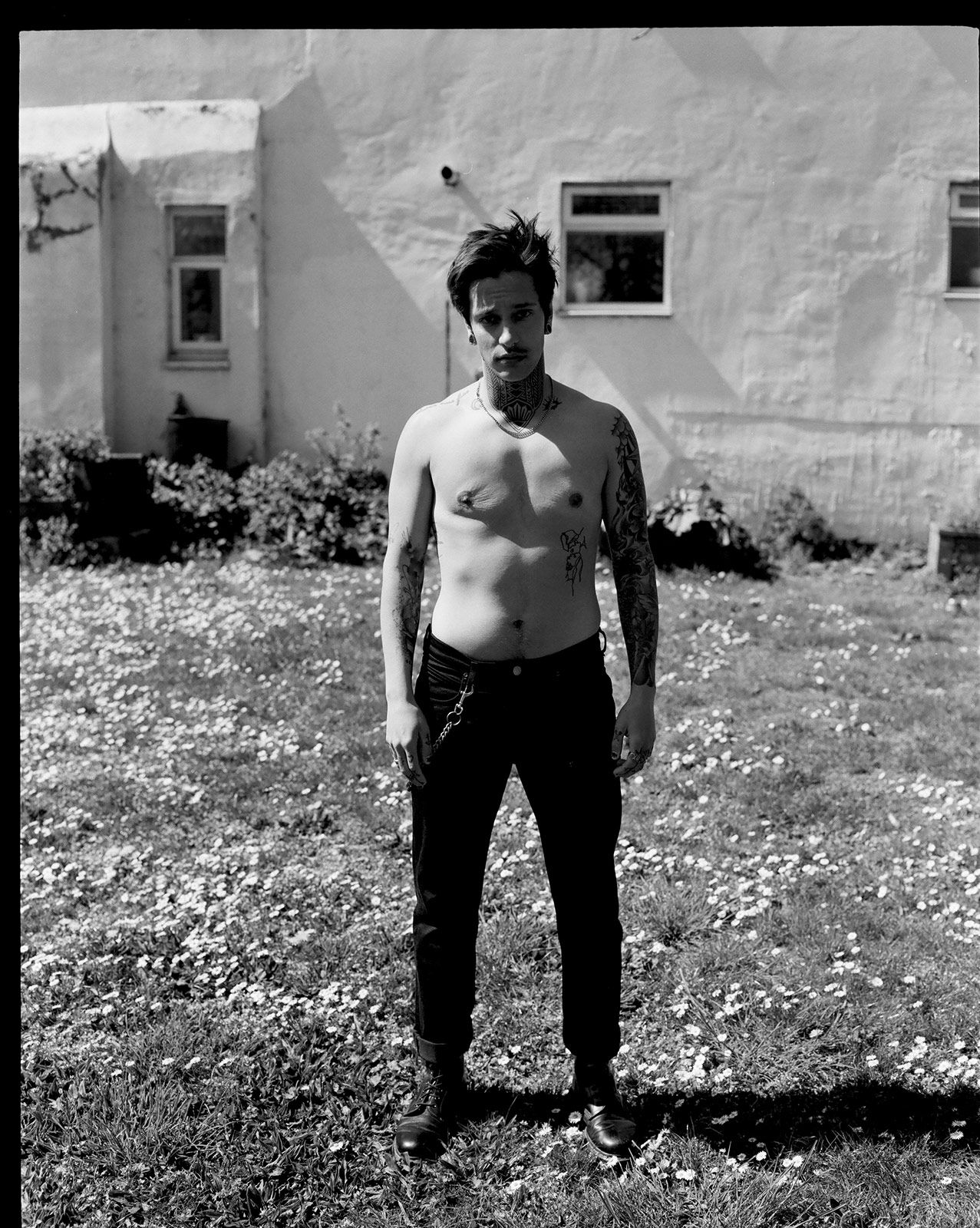Dakota Robin Metalmagazine 4.jpg