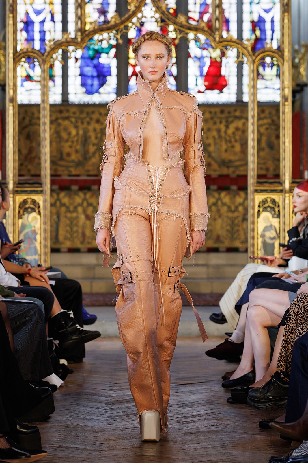 Dreaming-Eli_SS26_Runway_press_look17.jpg