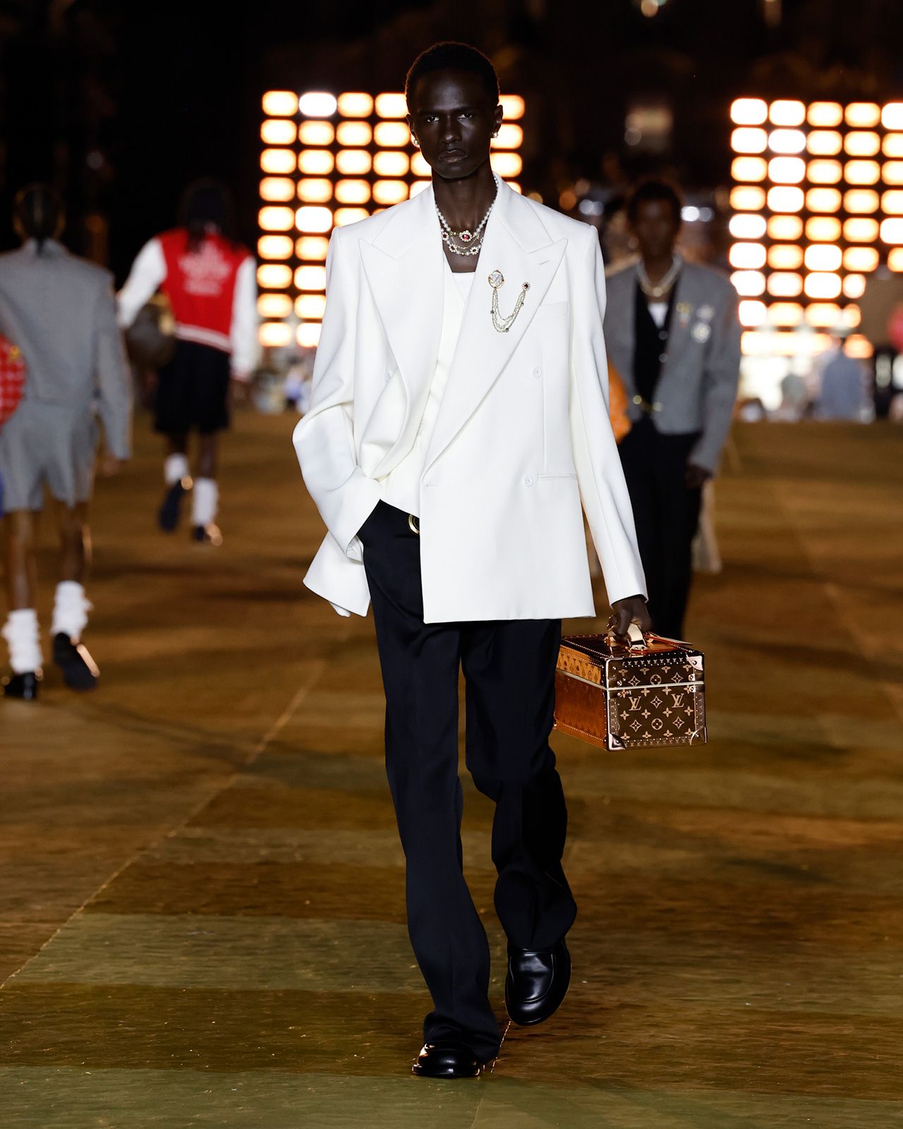 Louis Vuitton Mens Spring Summer 2024 Look 68.jpg
