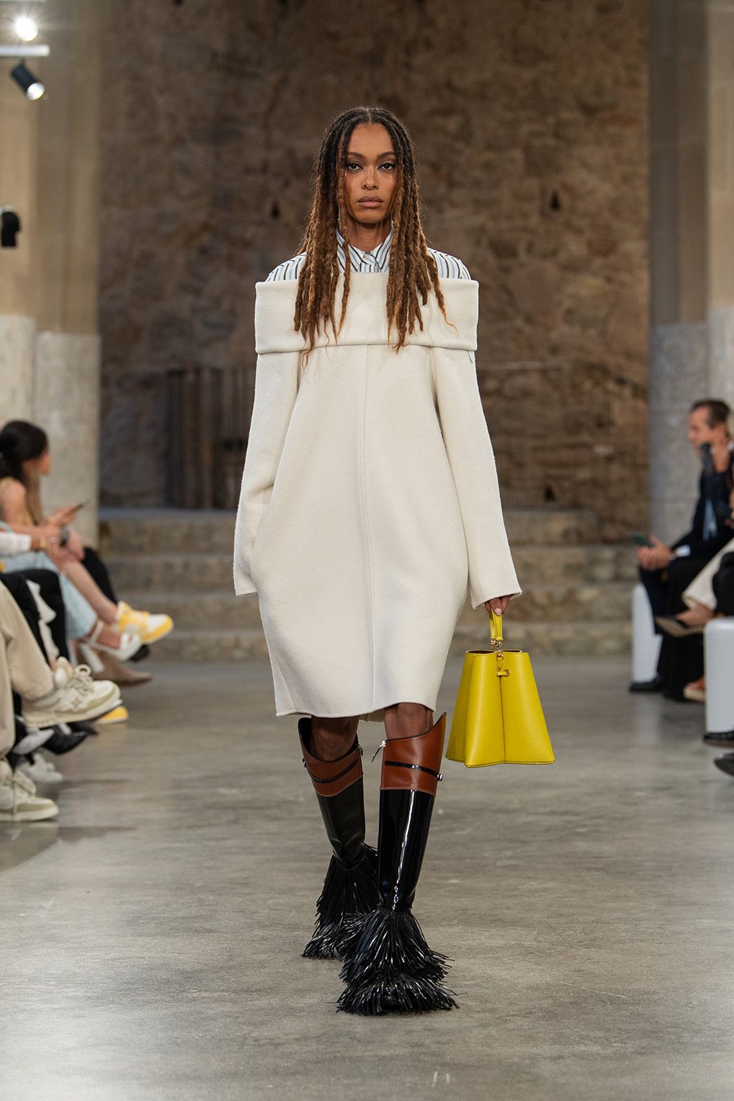 Louis-Vuitton_CR25_38.jpg