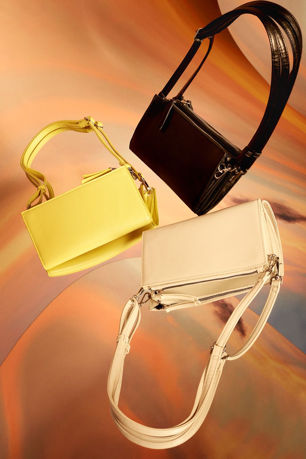 LETIES_WOMAN_BAGS_11581.jpg