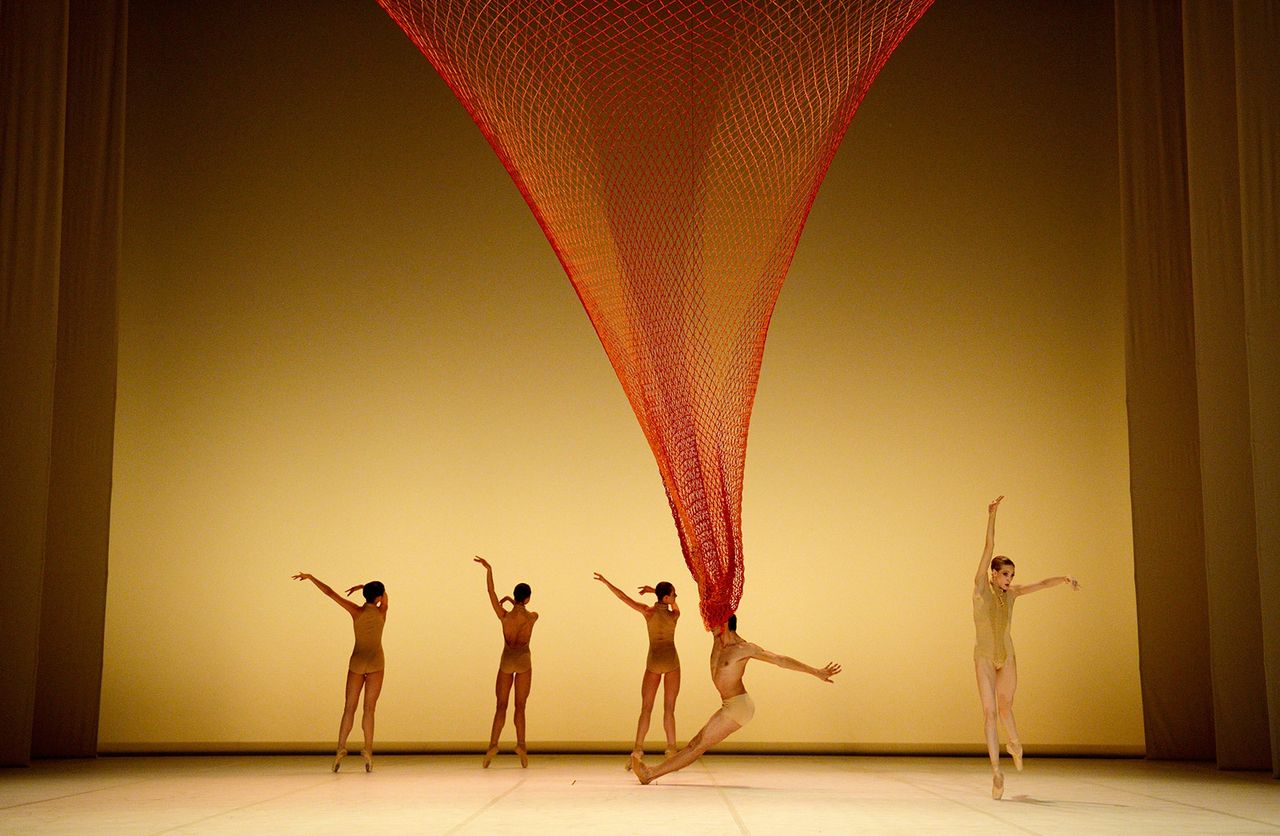 Stt Echelman Photo Stuttgart Ballet 202.jpg