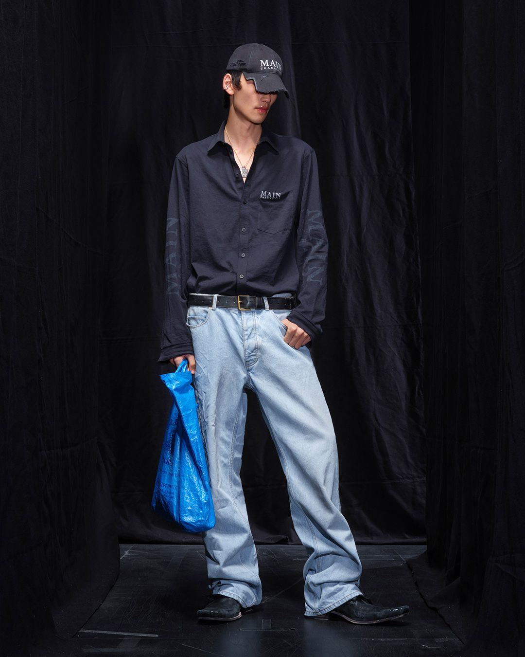 BALENCIAGA-WINTER-25-LOOK-25_BAI.jpg