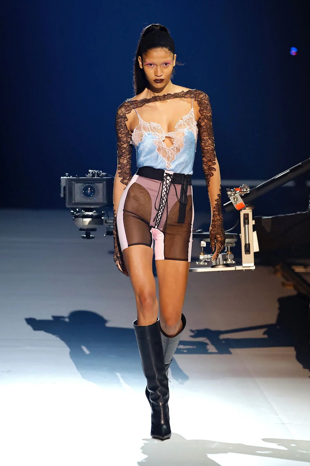 Mugler Fall Winter 2023 21.jpg
