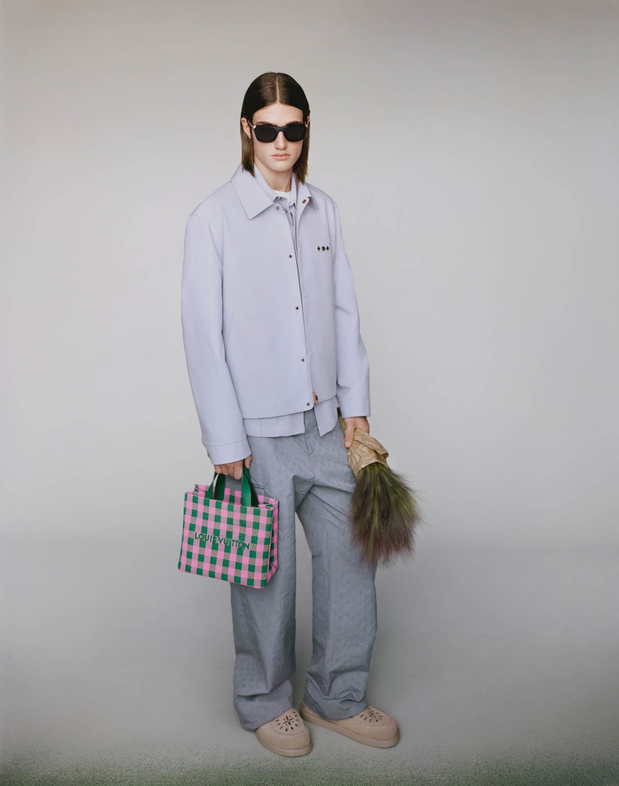 LOUIS-VUITTON-MEN-SPRING-26_12.jpg