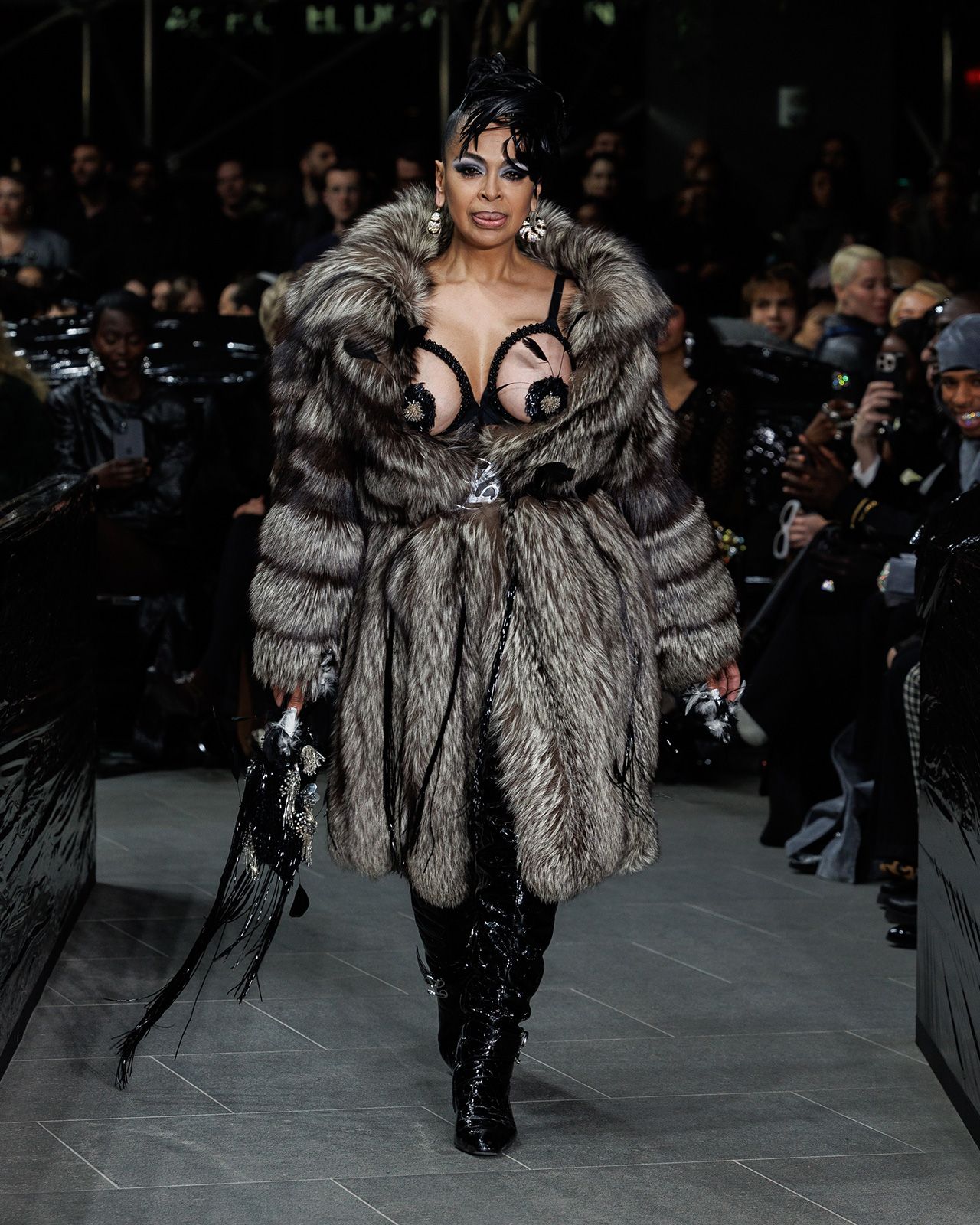 LUAR_AW25_IK_LOOK_031.jpg