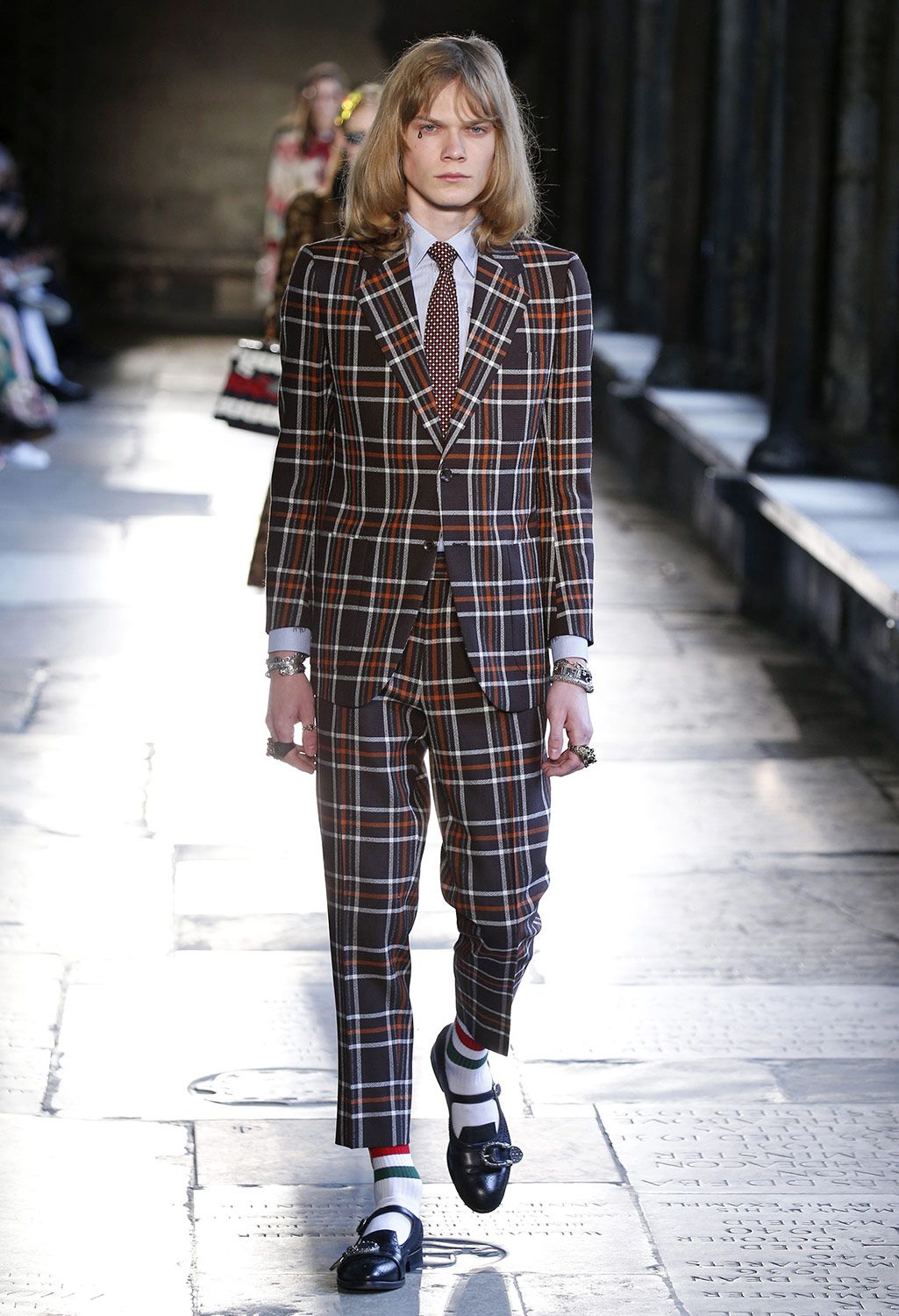 Gucci Cruise 17 Metalmagazine 4.jpg
