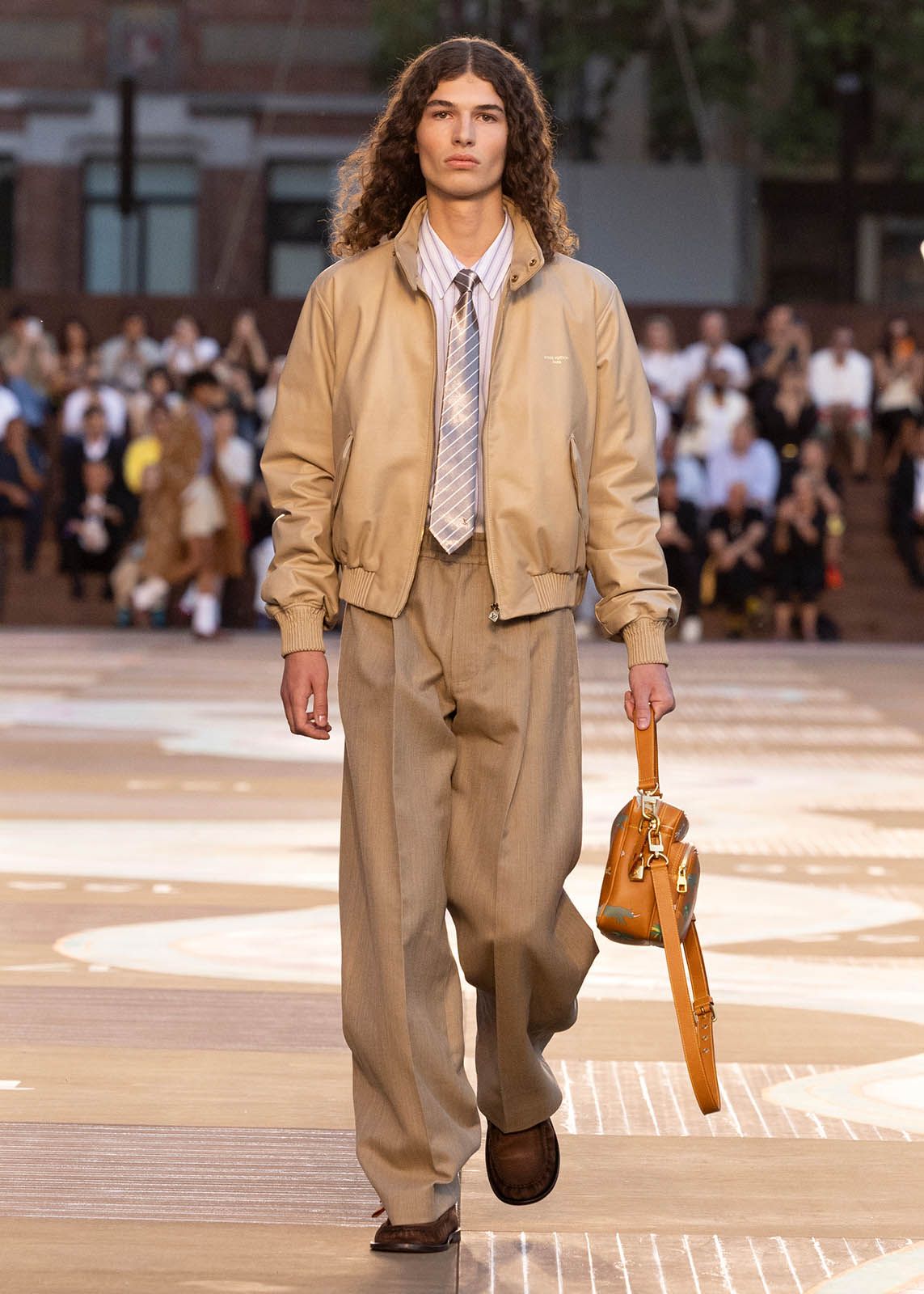 LOUIS-VUITTON-MEN-SPRING-SUMMER-2026-SHOW-LOOK_18.jpg