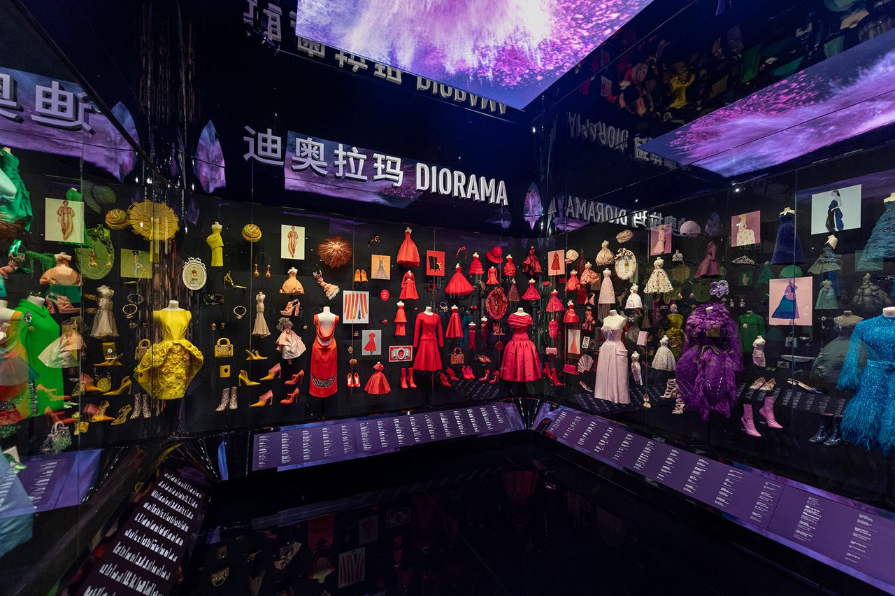 Dior Designers of Dreams Exhibition 2021 Metalmagazine 5.jpg