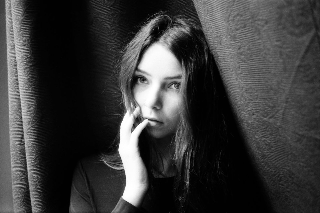 Julievandervaart Metalmagazine 10.jpg