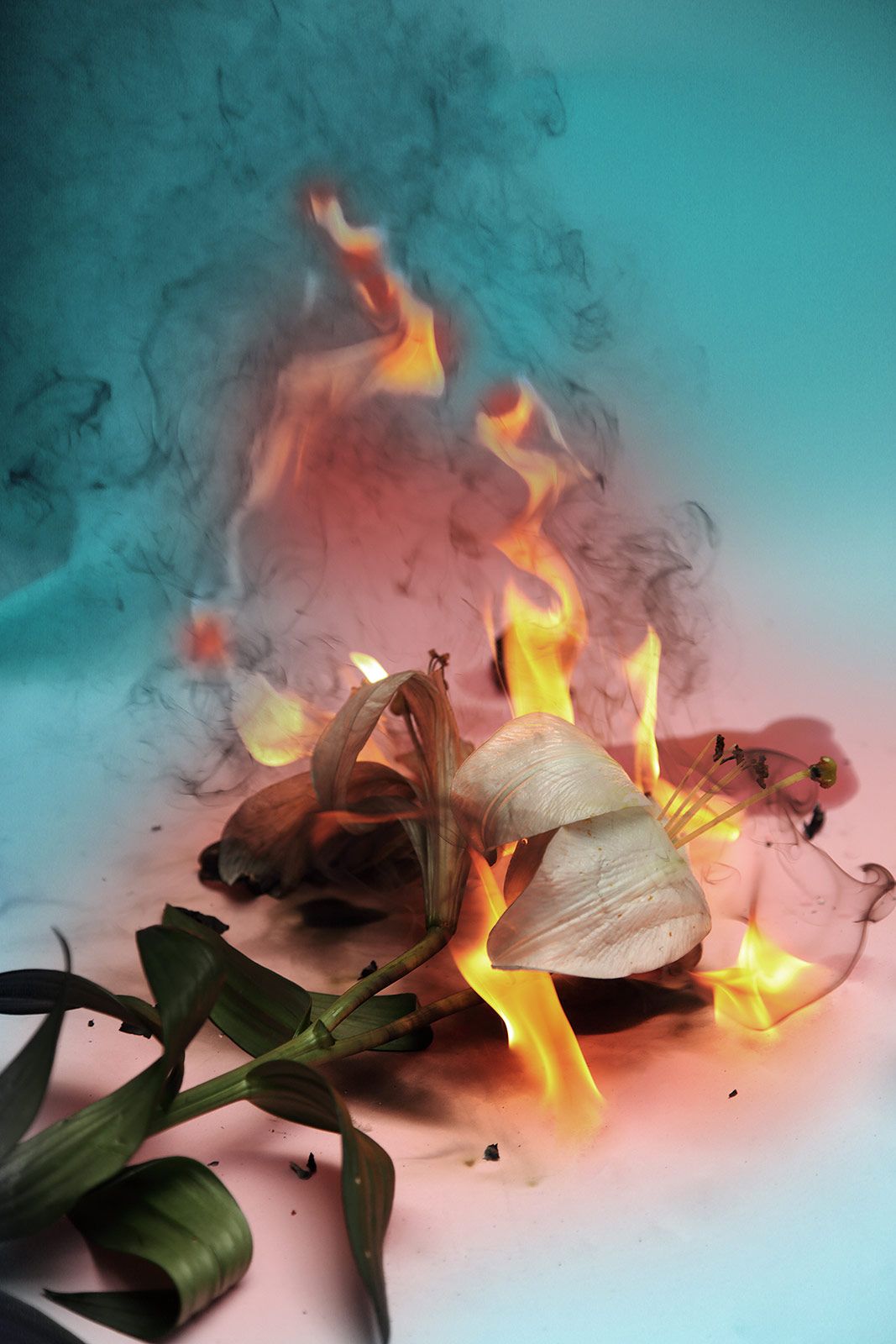 Henrike Stahl Modern Anxiety Metalmagazine 37.jpg