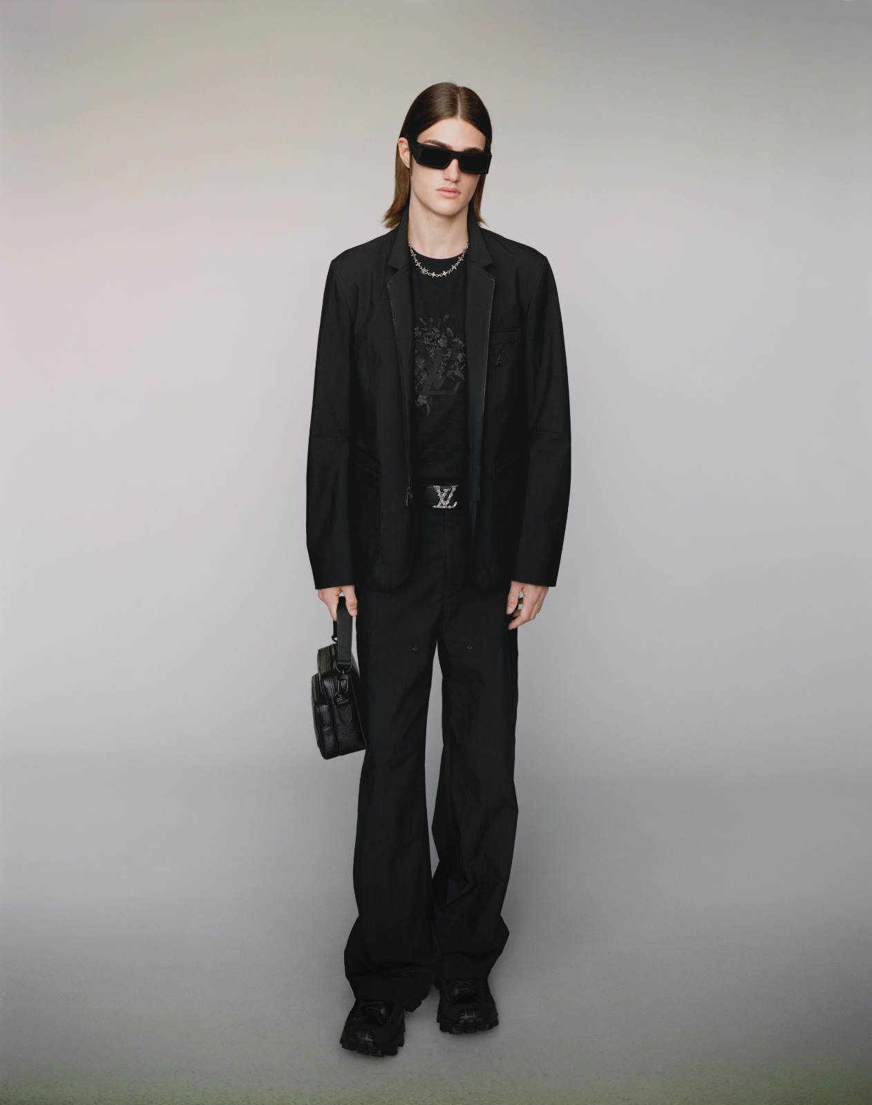 LOUIS-VUITTON-MEN-SPRING-26_1.jpg