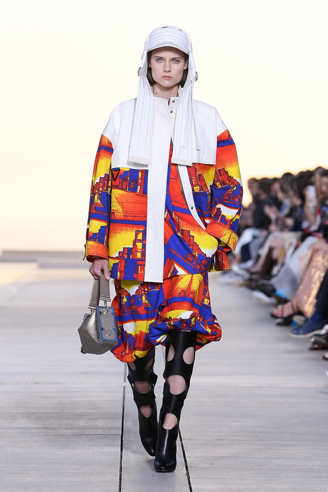 Louis Vuitton Cruise 2023 Metalmagazine 23.jpg