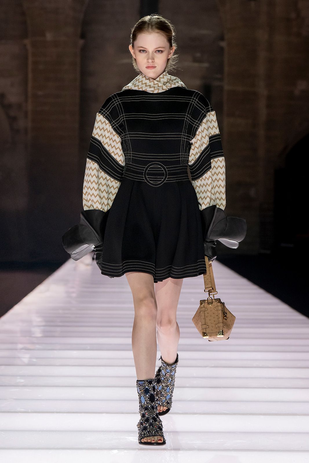Louis-Vuitton-Cruise-2026_16.jpg