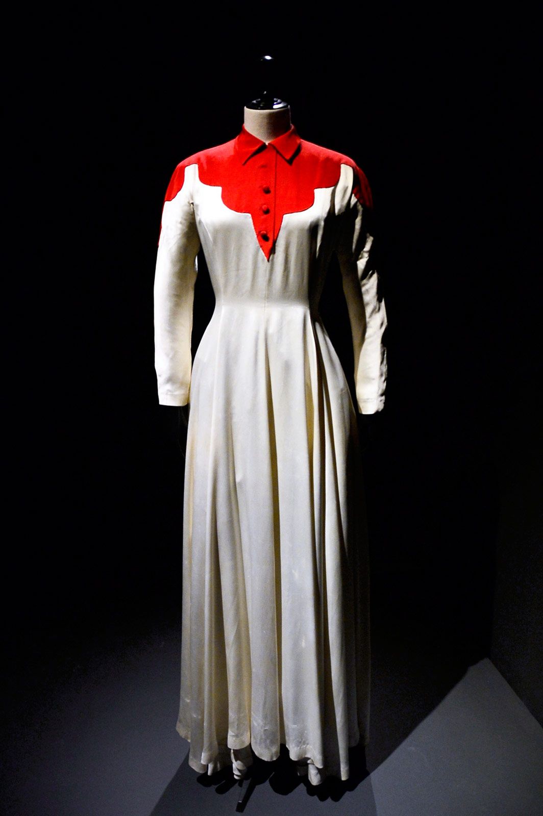 Cristobal Balenciaga.jpg