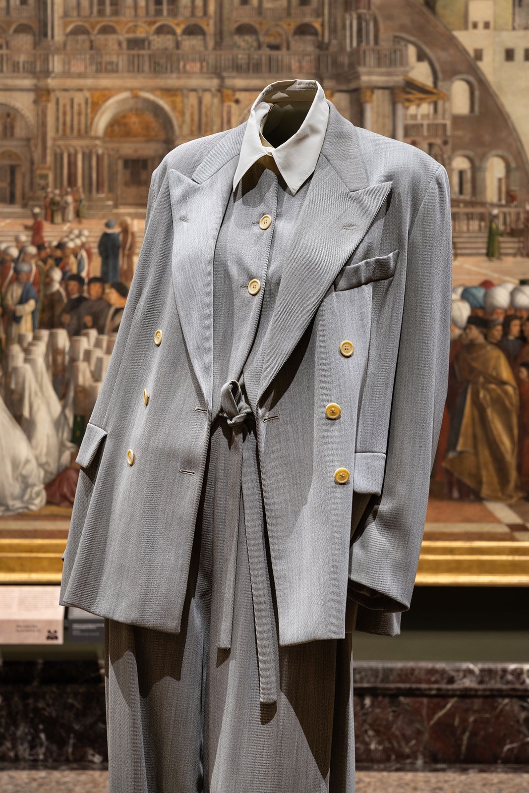 Giorgio-Armani_Milano-Per-Amore_Pinacoteca-di-Brera_2.jpg