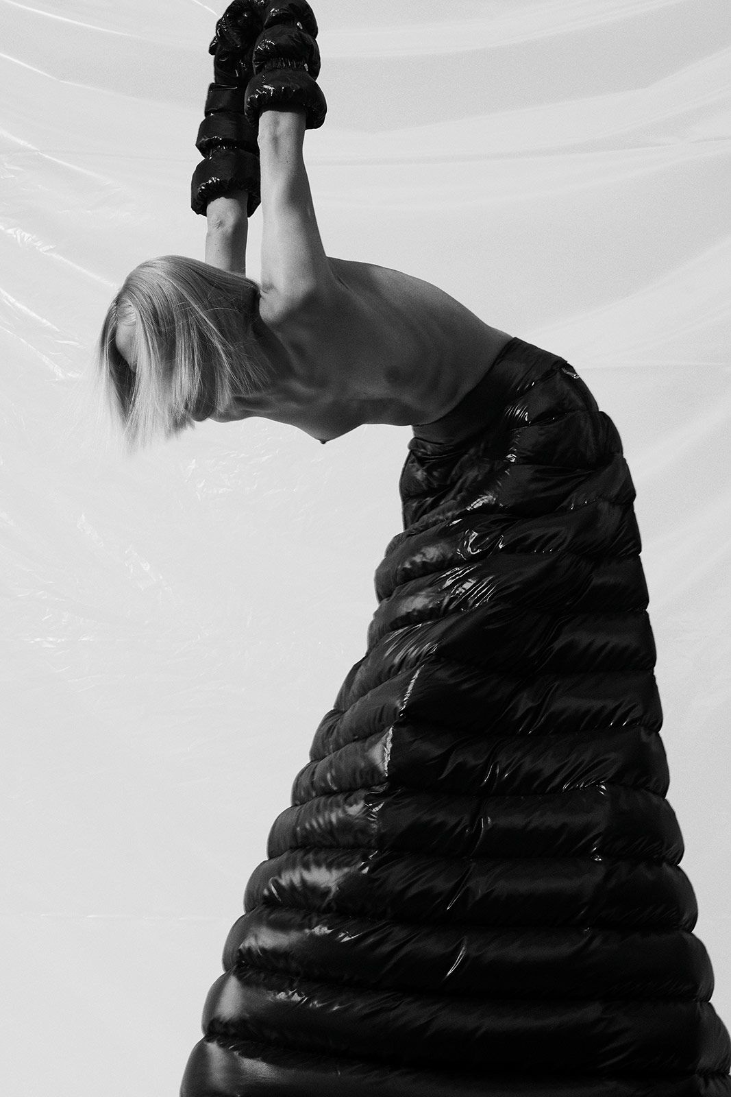 Barrie Hullegie Metalmagazine 4.jpg
