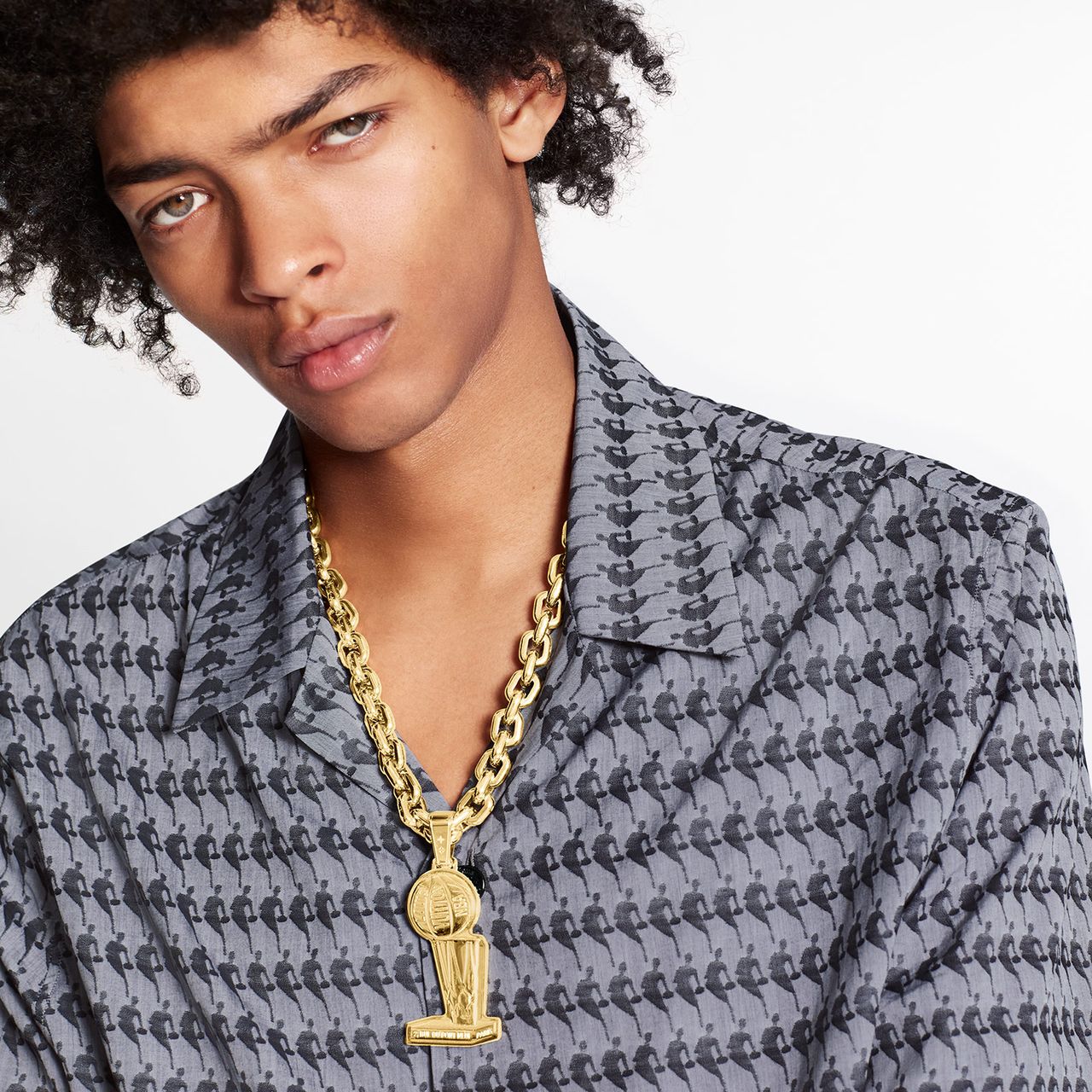 Lv X Nba Metalmagazine 6.jpg