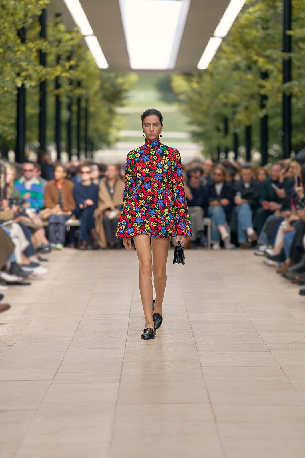 Celine-S26-look-02.jpg