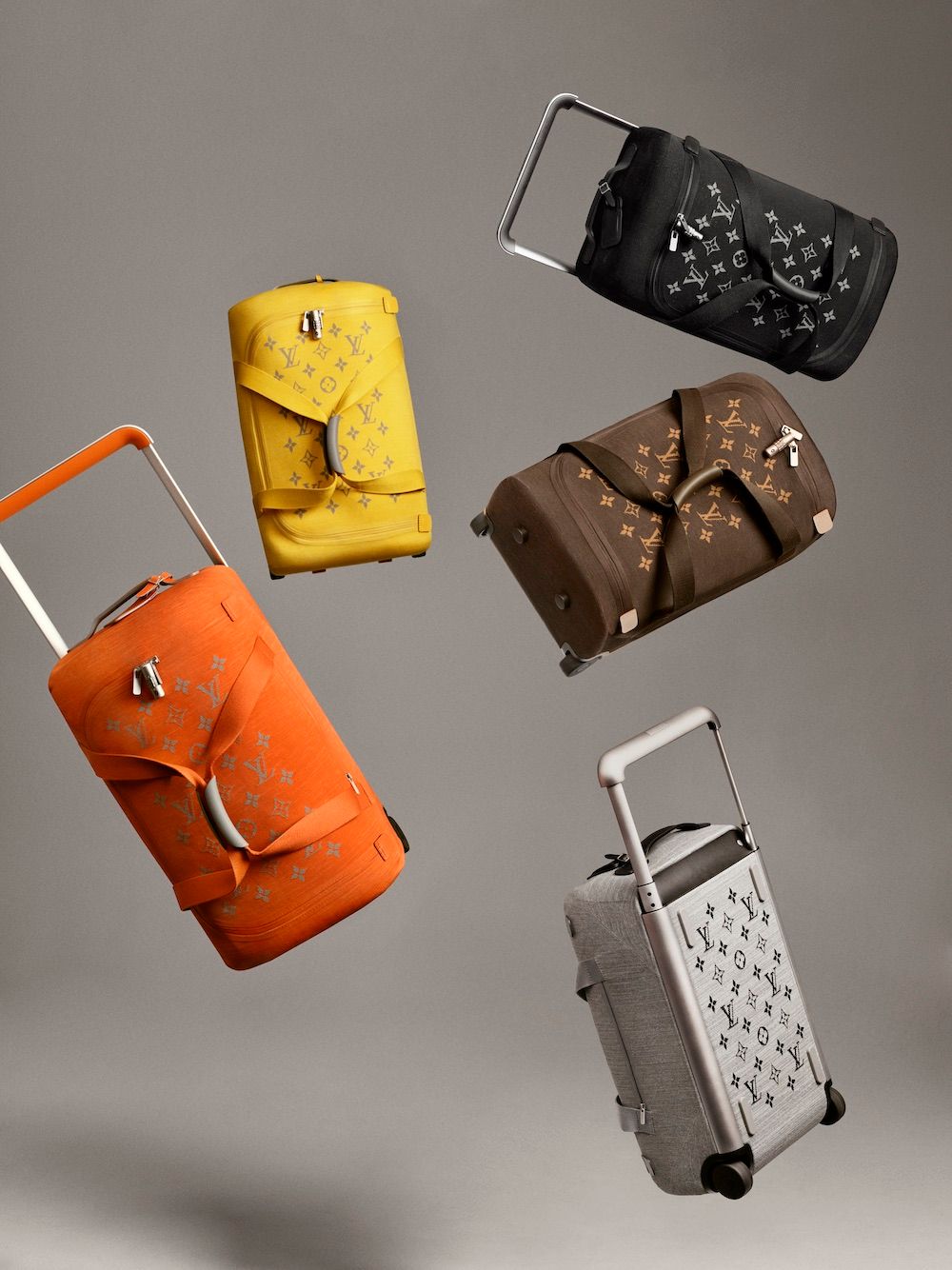 Duffle in the Air.jpg