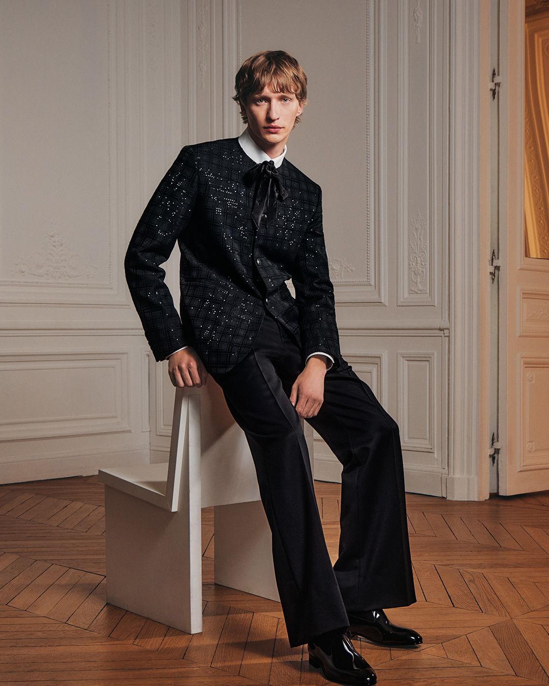 LOUIS-VUITTON-MENrsquo;S-NEW-FORMAL-FALL-WINTER-2025-LOOK-19.jpg