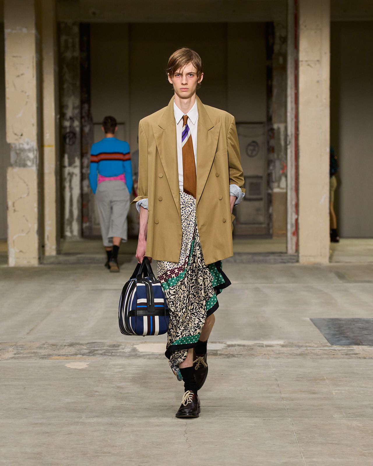 Dries-Van-Noten-S26-12.jpg