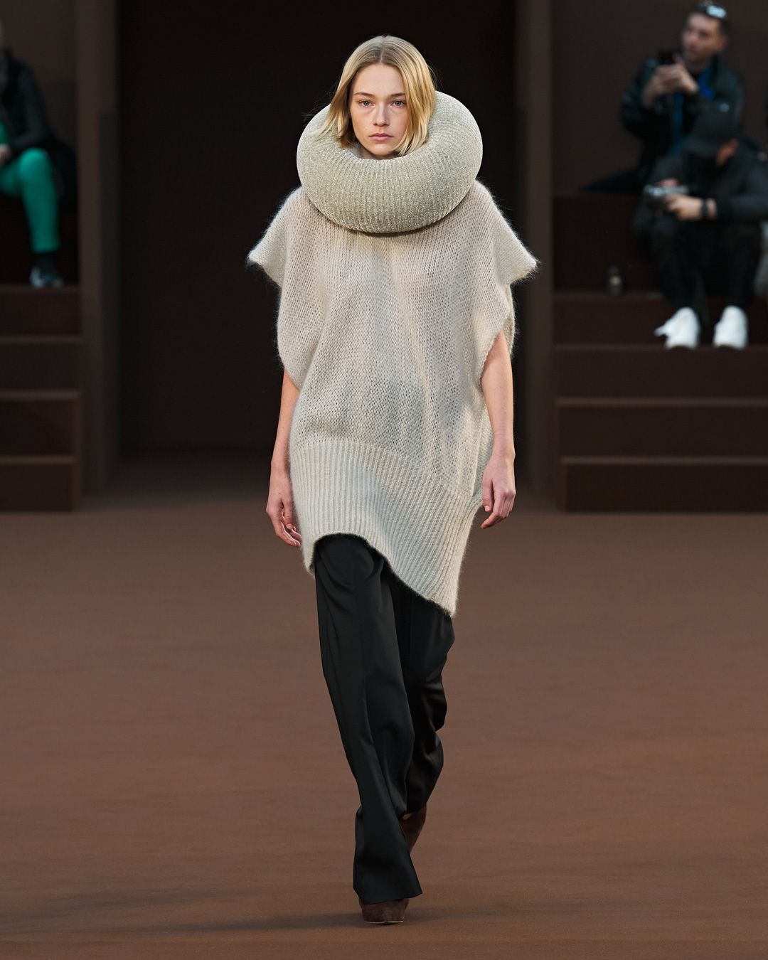 Loewe F W22 Metalmagazine 50.jpg