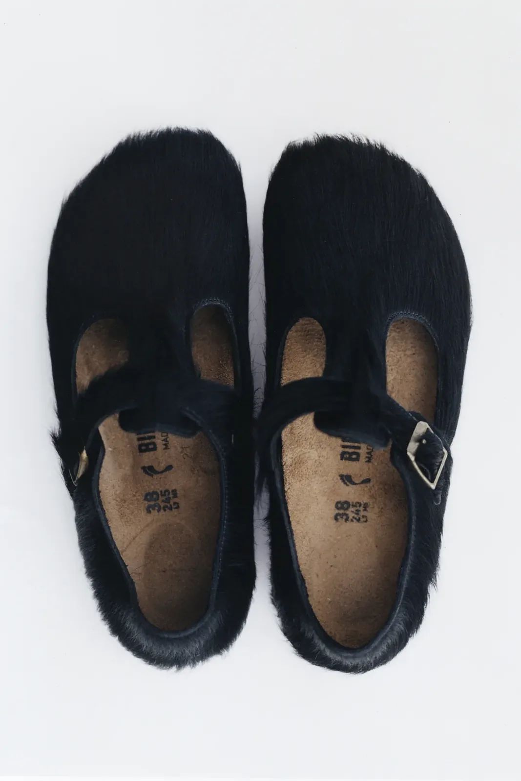 metal-birkenstock-song-for-the-mute-28.webp