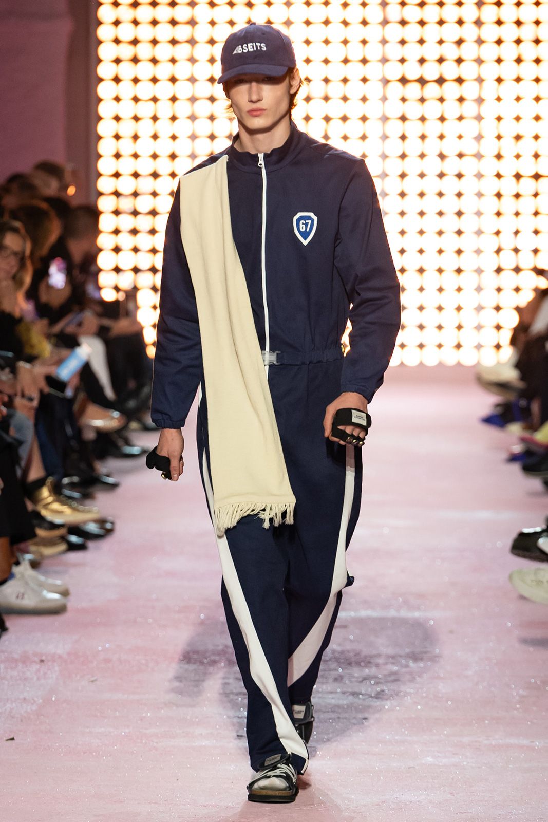 gaelle-lang-halloo_hyeres24_0001-scaled.jpg