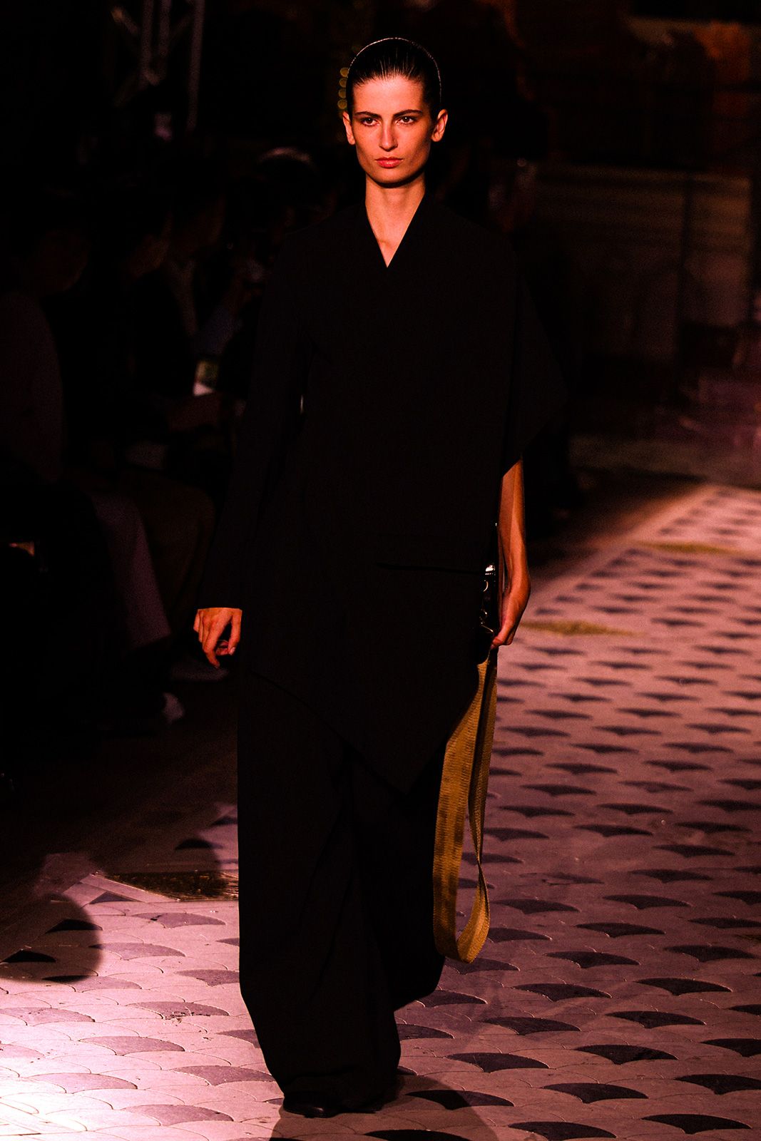 uma-wang-runway-ss25-5.jpg