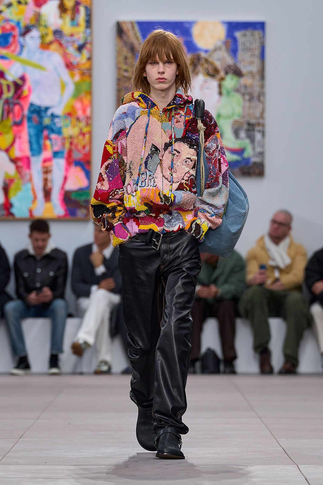 LOEWE_FW24_MW_SHOW_54.jpg