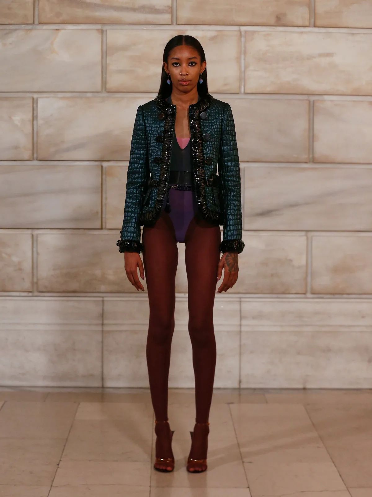 metal-marc-jacobs-11.webp
