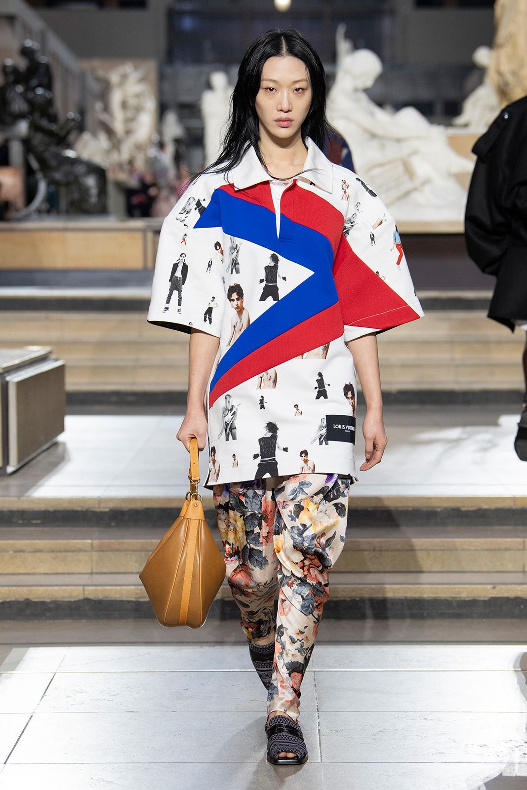 Louis Vuitton F W22 Look 40.jpg
