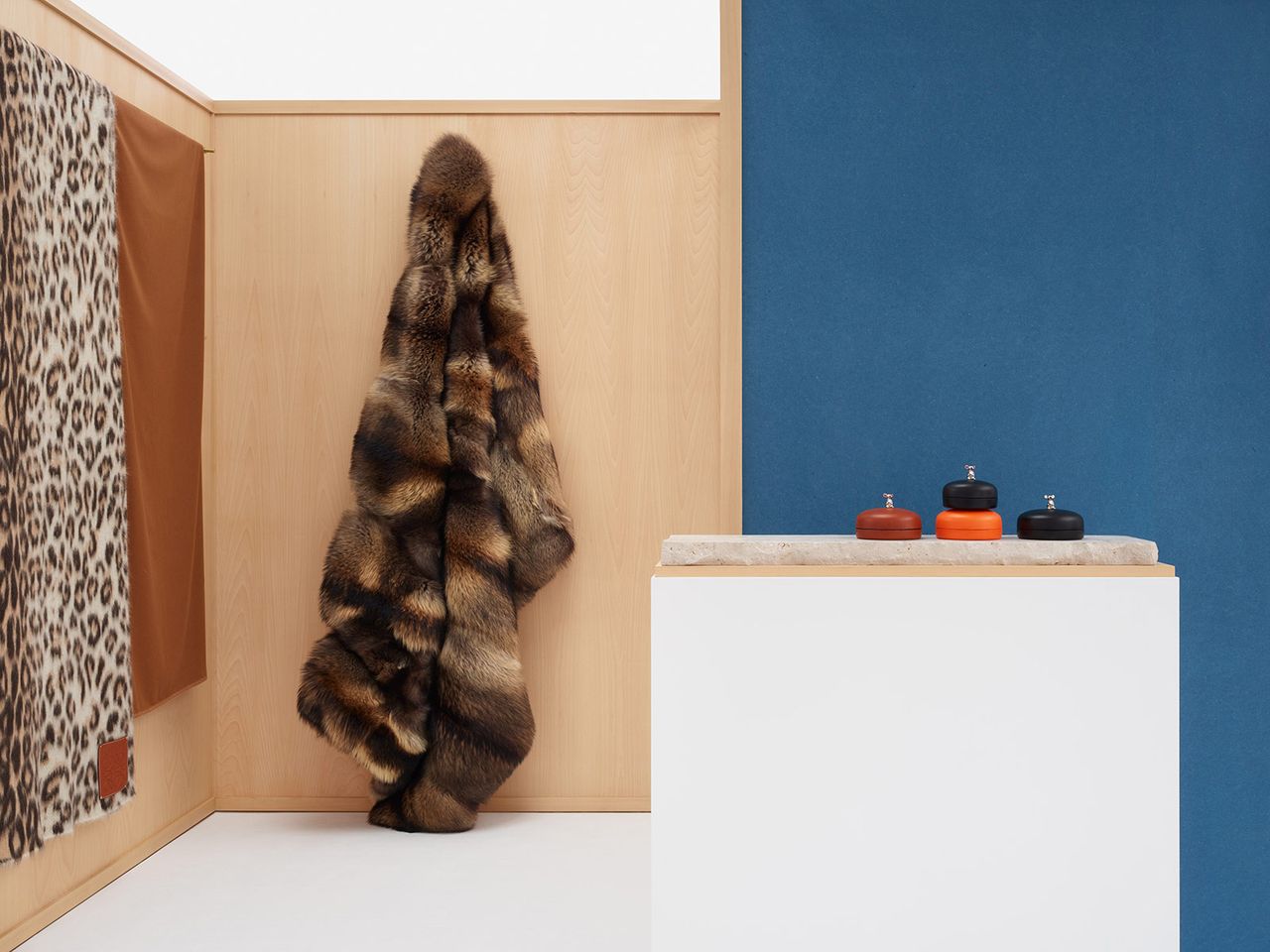 Blankets Loewe Metalmagazine 13.jpg