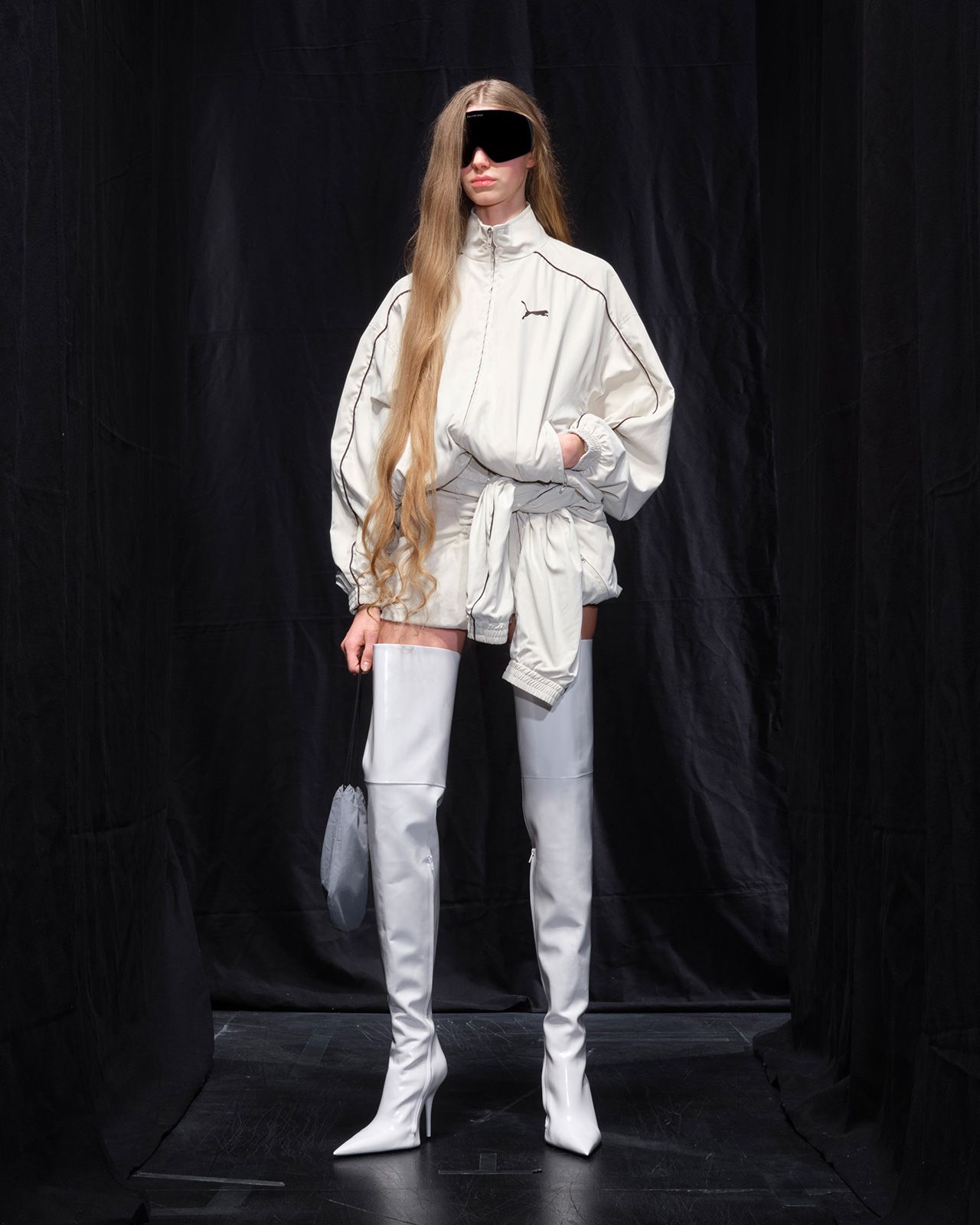 BALENCIAGA-WINTER-25-LOOK-47_LIZ.jpg