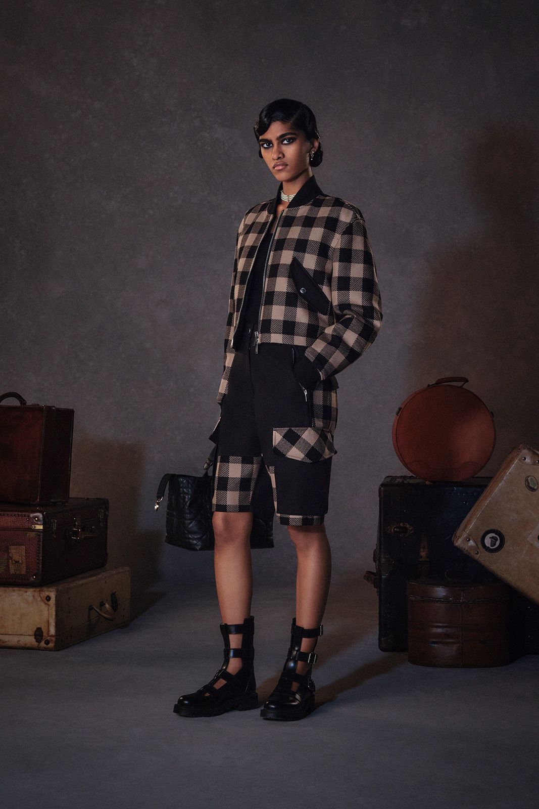 Metal Dior 7.jpg