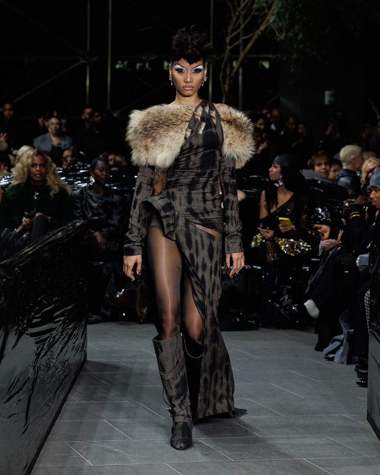 LUAR_AW25_IK_LOOK_032.jpg