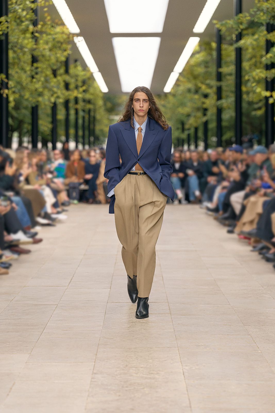 Celine-S26-look-18.jpg