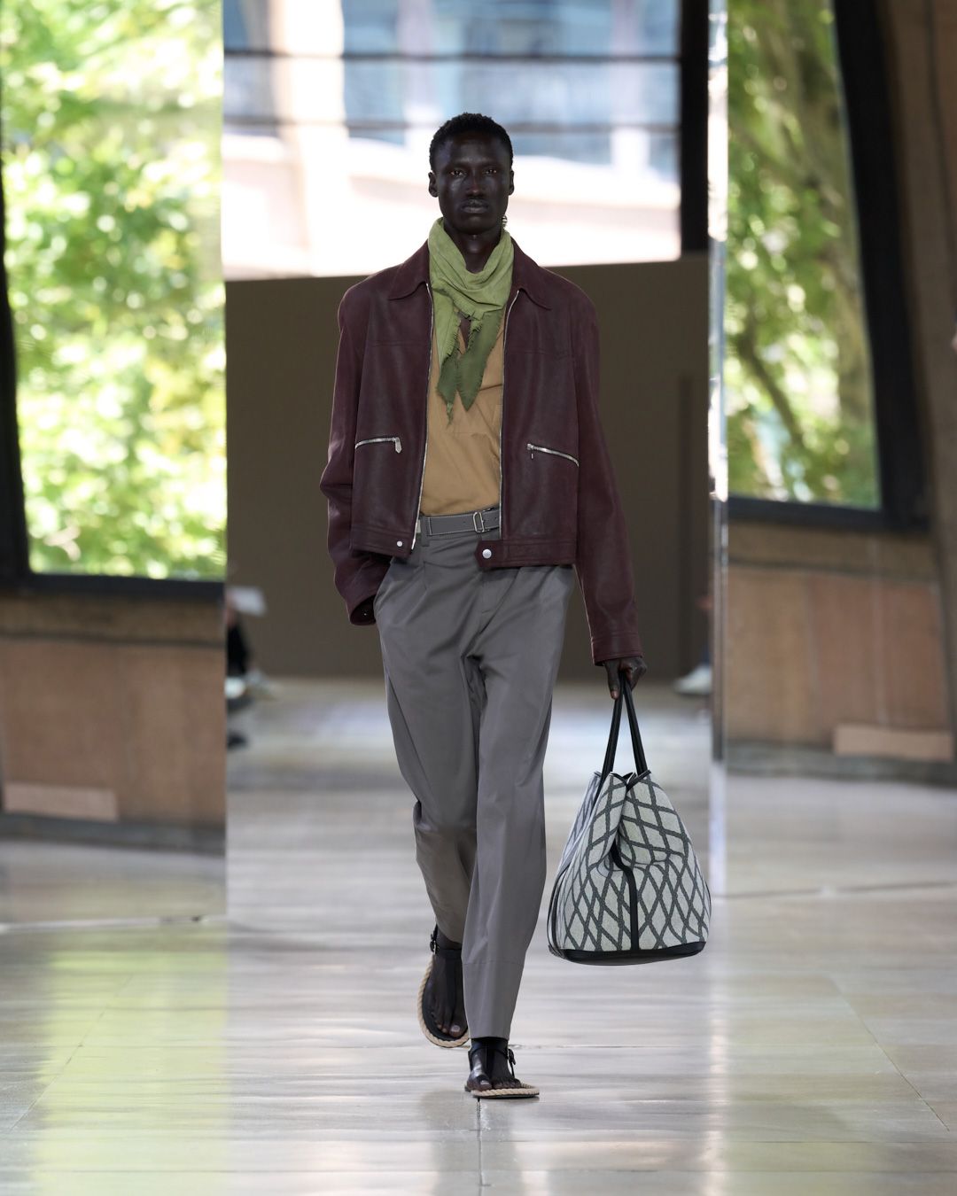 HERMES_MRTW_SHOW_SS26_RUNWAY_10.jpg
