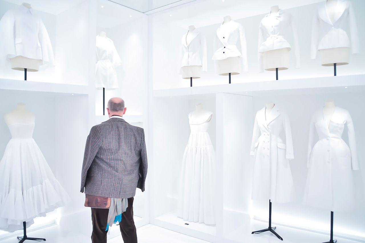 Metal Galerie Dior2.jpg