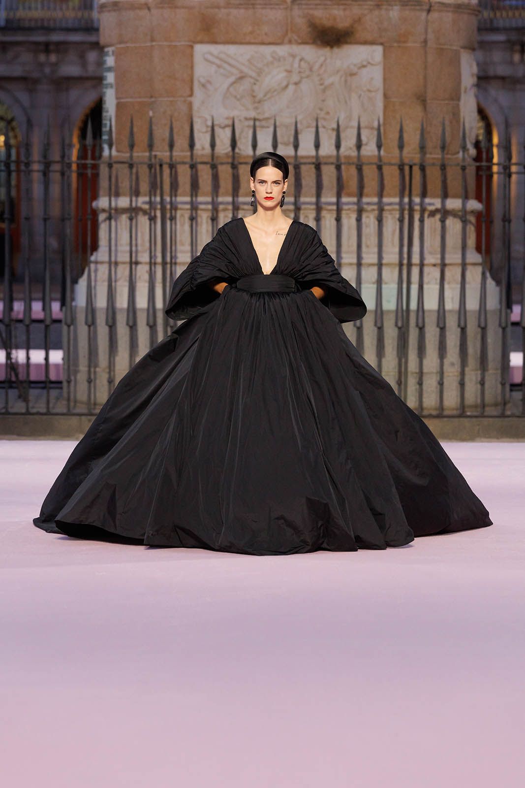 Carolina-Herrera_SS_2026_7.jpg