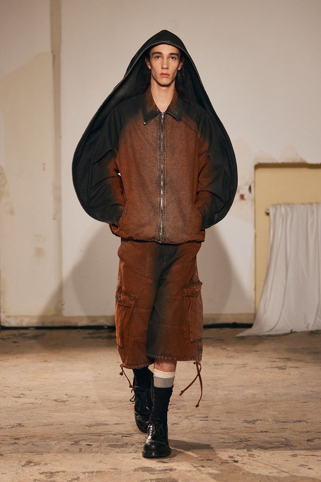 Egonlab_ss26_runway_11.jpg