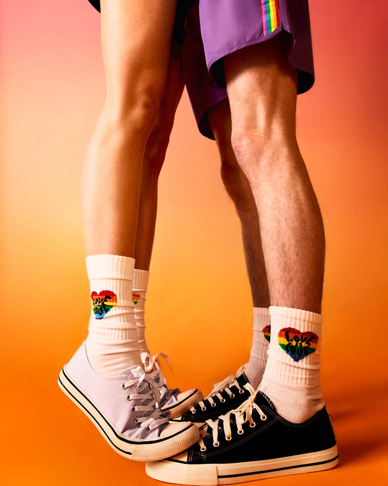 02 Lefties Pride Is Love Copia.jpg